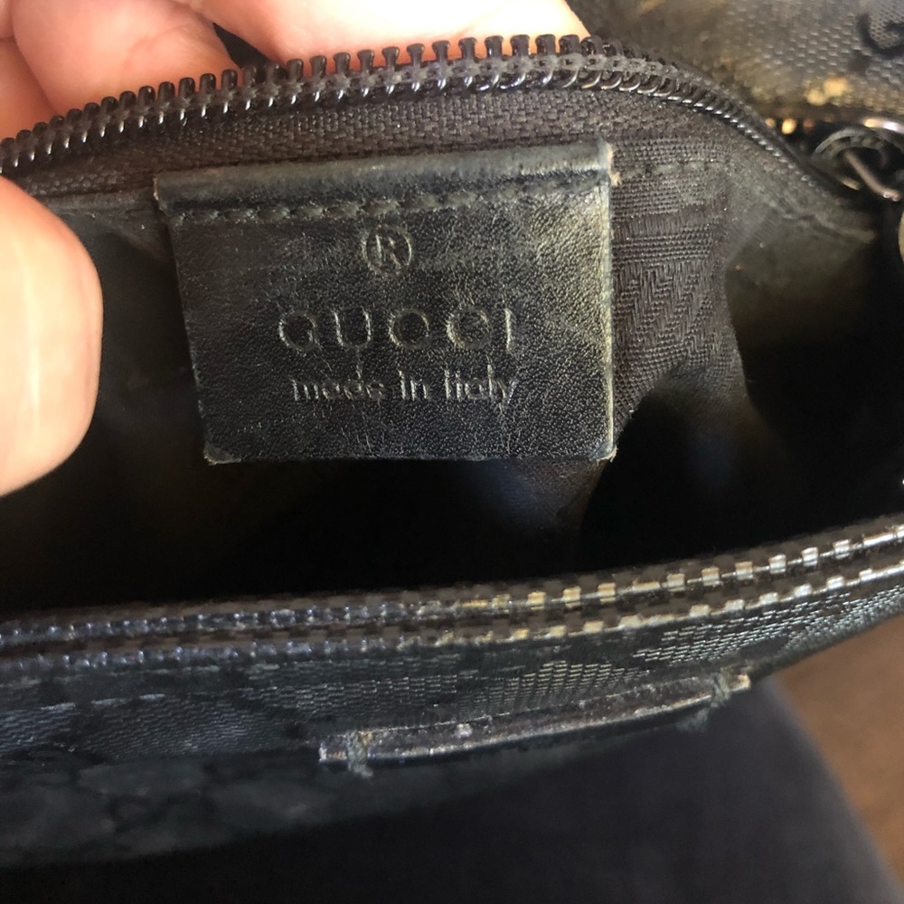 Gucci Crossbody - Picture 9 of 9